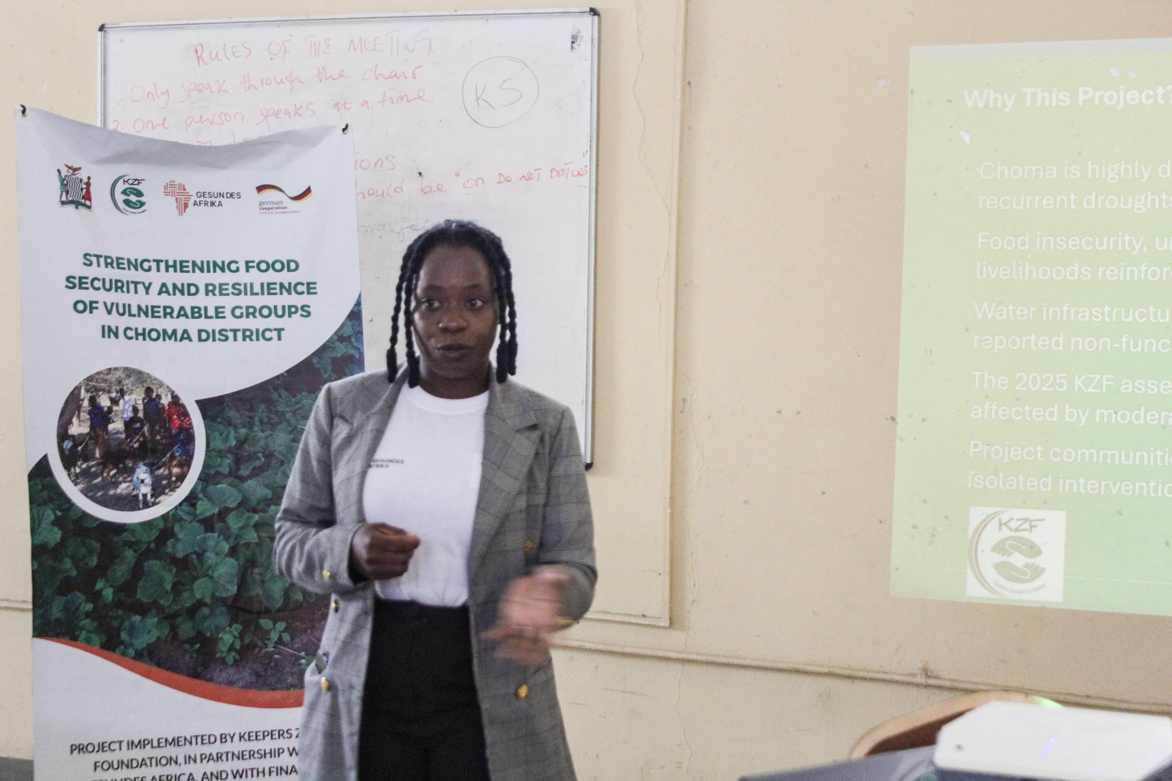 Bibian Munalula gives a project presentation.