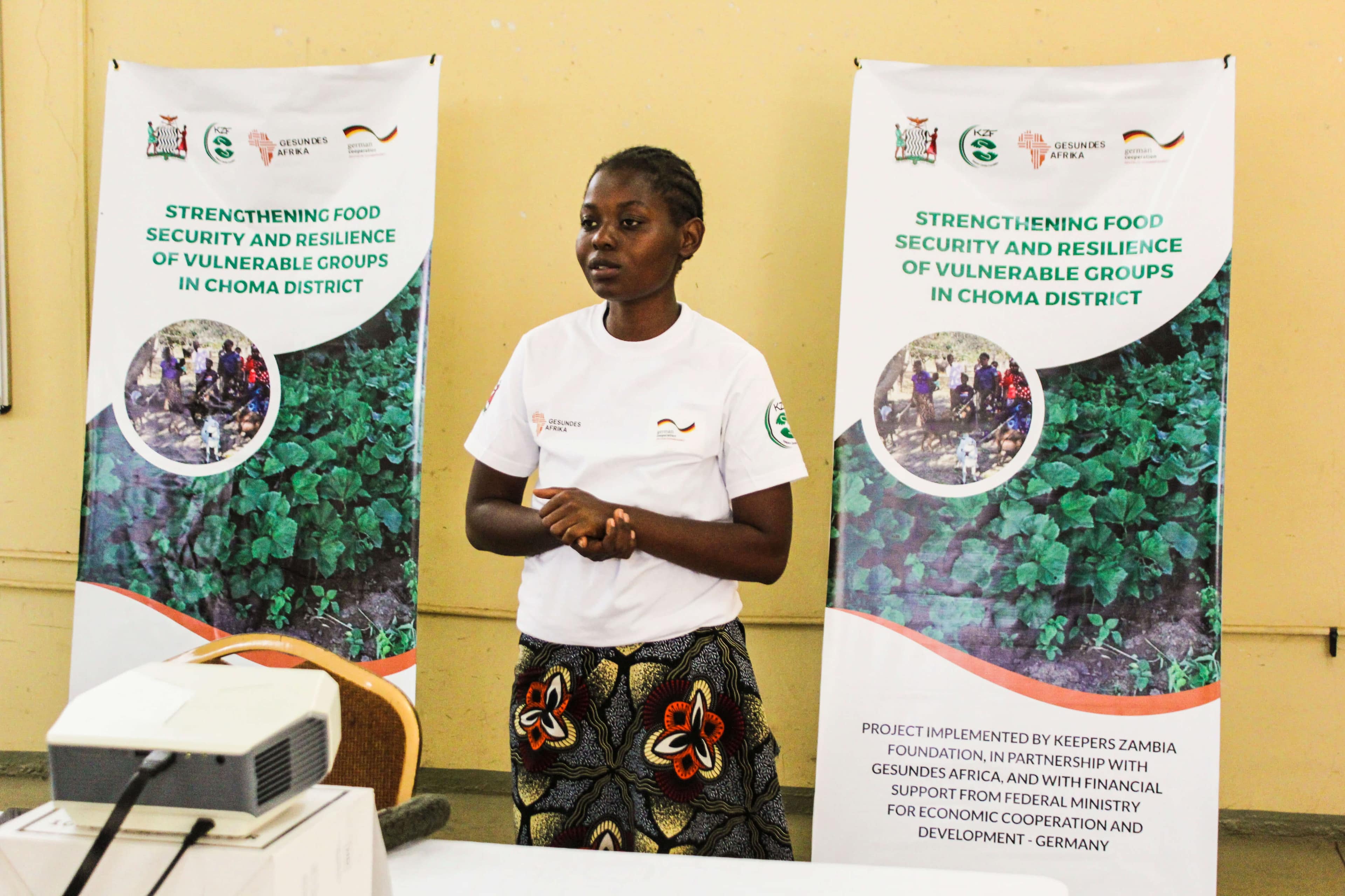 Participant gives a few words on her experience working with the project implementers.